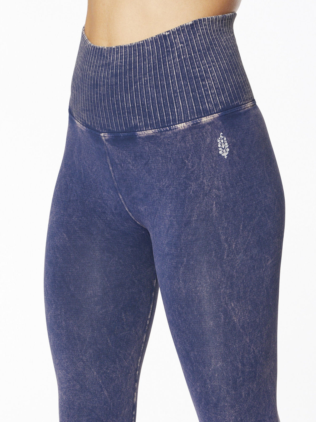 GOOD KARMA LEGGING